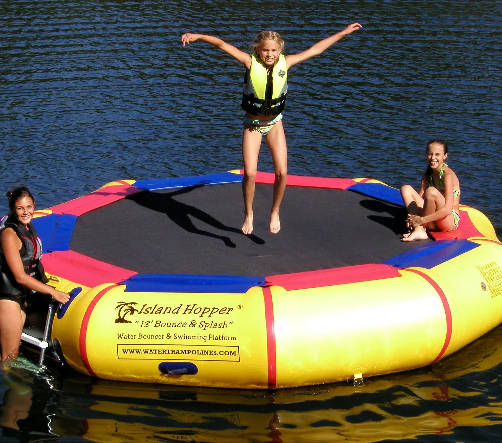 Island Hopper 13' Bounce & Splash Water Bouncer - Image 2